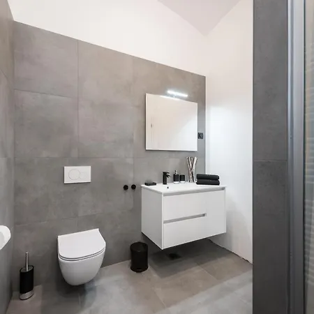 Rog Apartament *