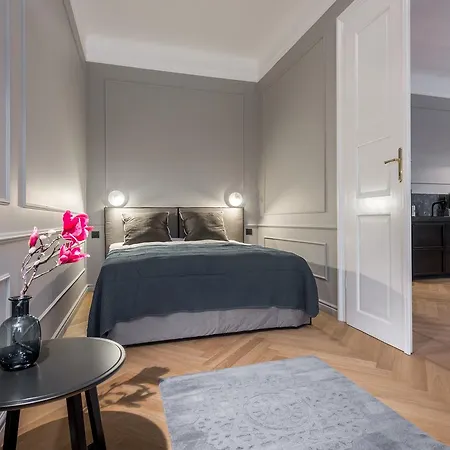 Rog Apartment *