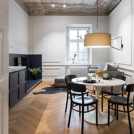 Apartment Rog